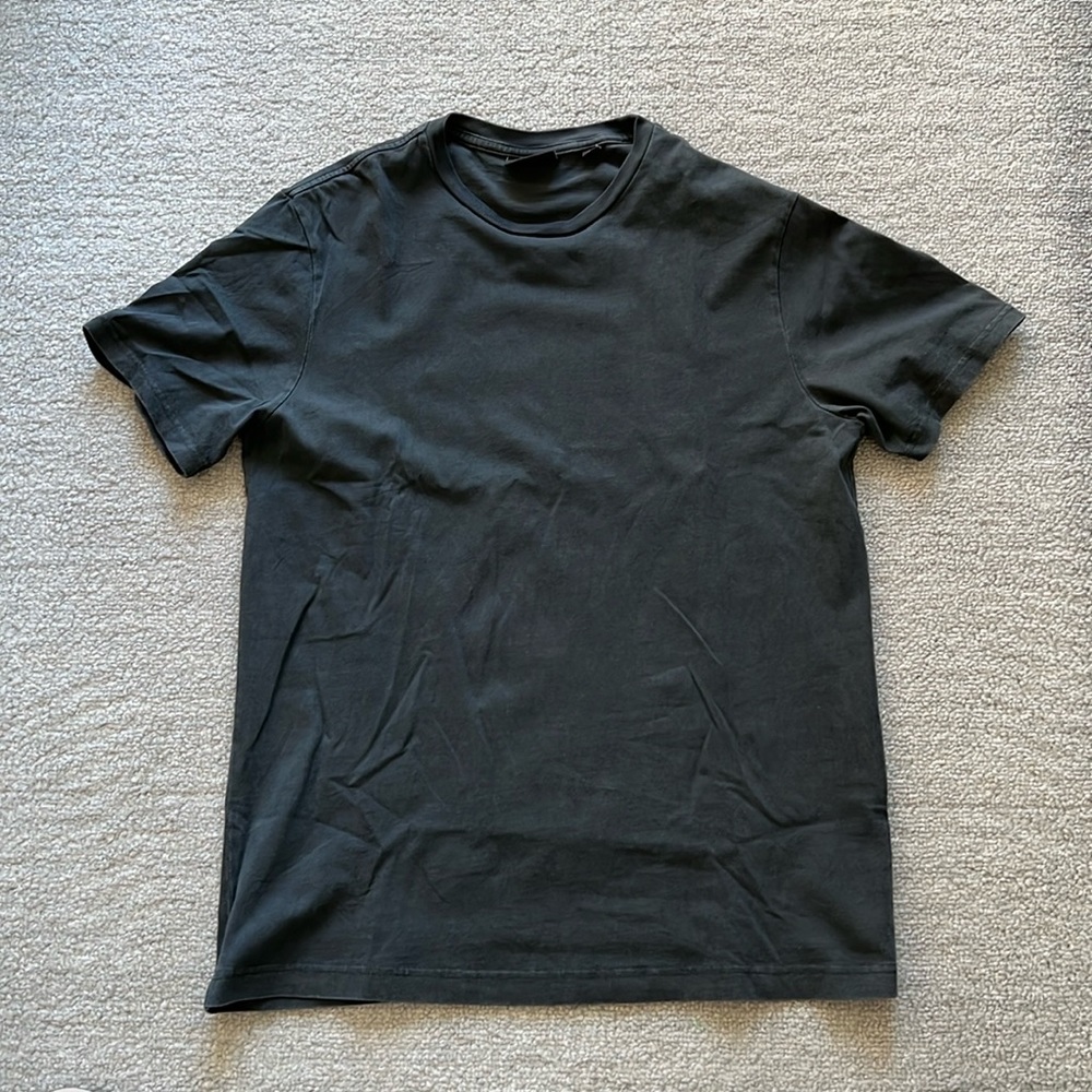 Cuts Clothing short sleeve vintage Tee in size M color dark grey
